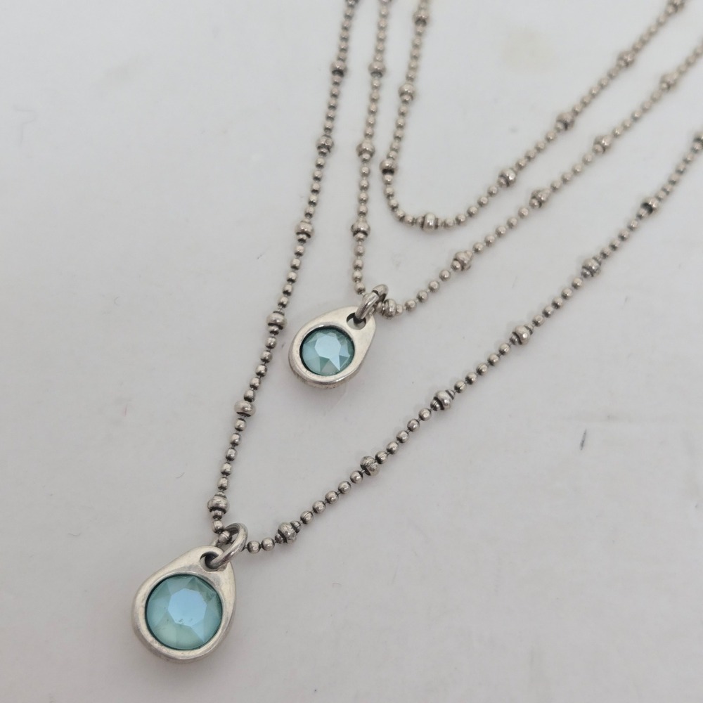 Uno de 50 Stars' Rain Silver Plate Triple Layer Ball Chain Blue Crystal Necklace